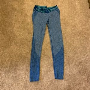Athletic gymshark blue leggings